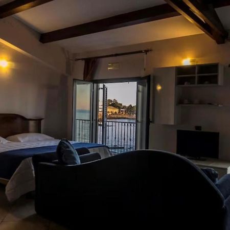 B&B Capomulini Exteriör bild