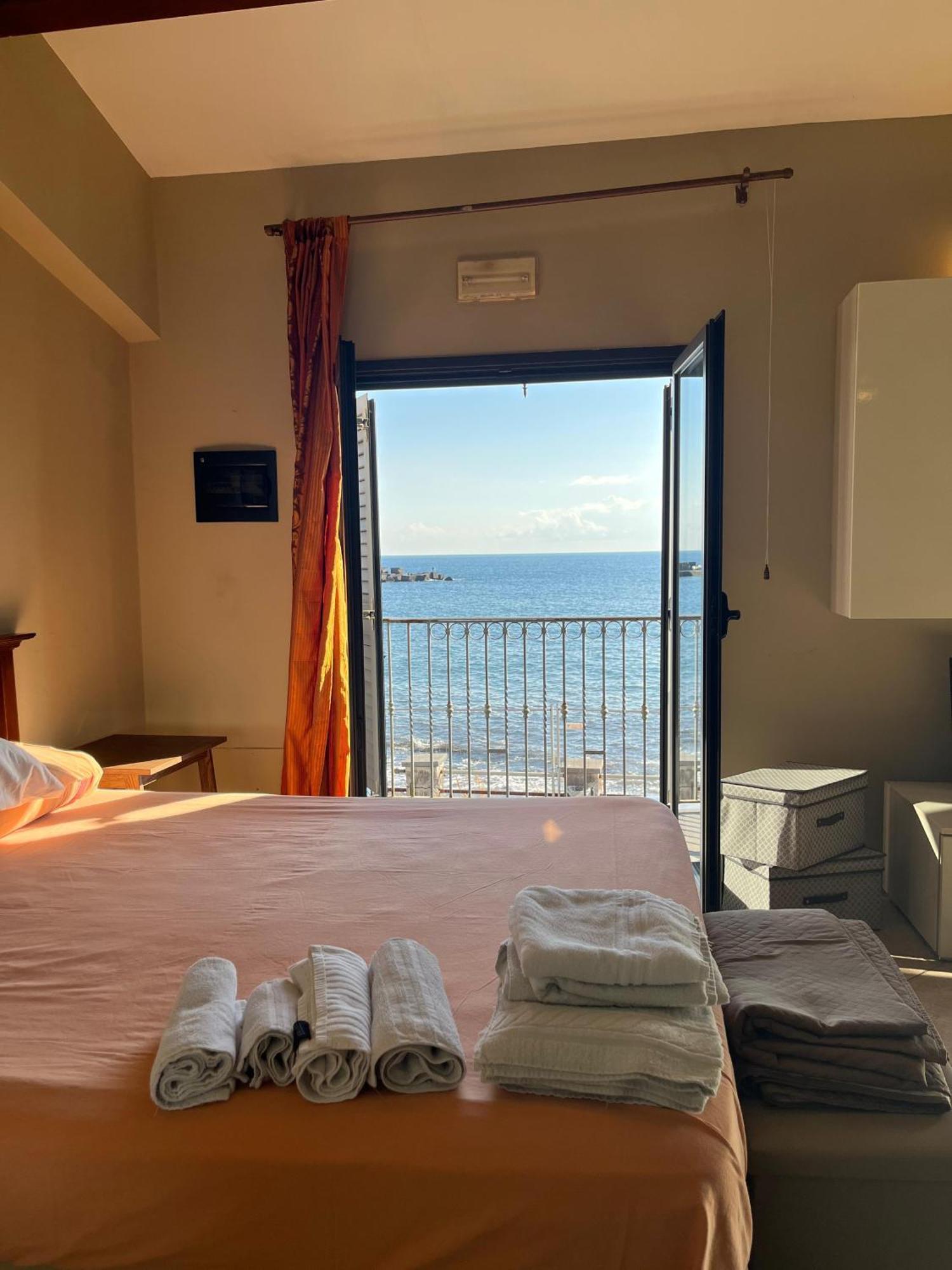 B&B Capomulini Exteriör bild